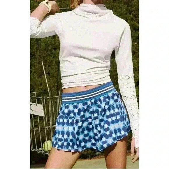 NWT FP Movement Top Seed Printed Shorts In Size Large - Picture 1 of 8